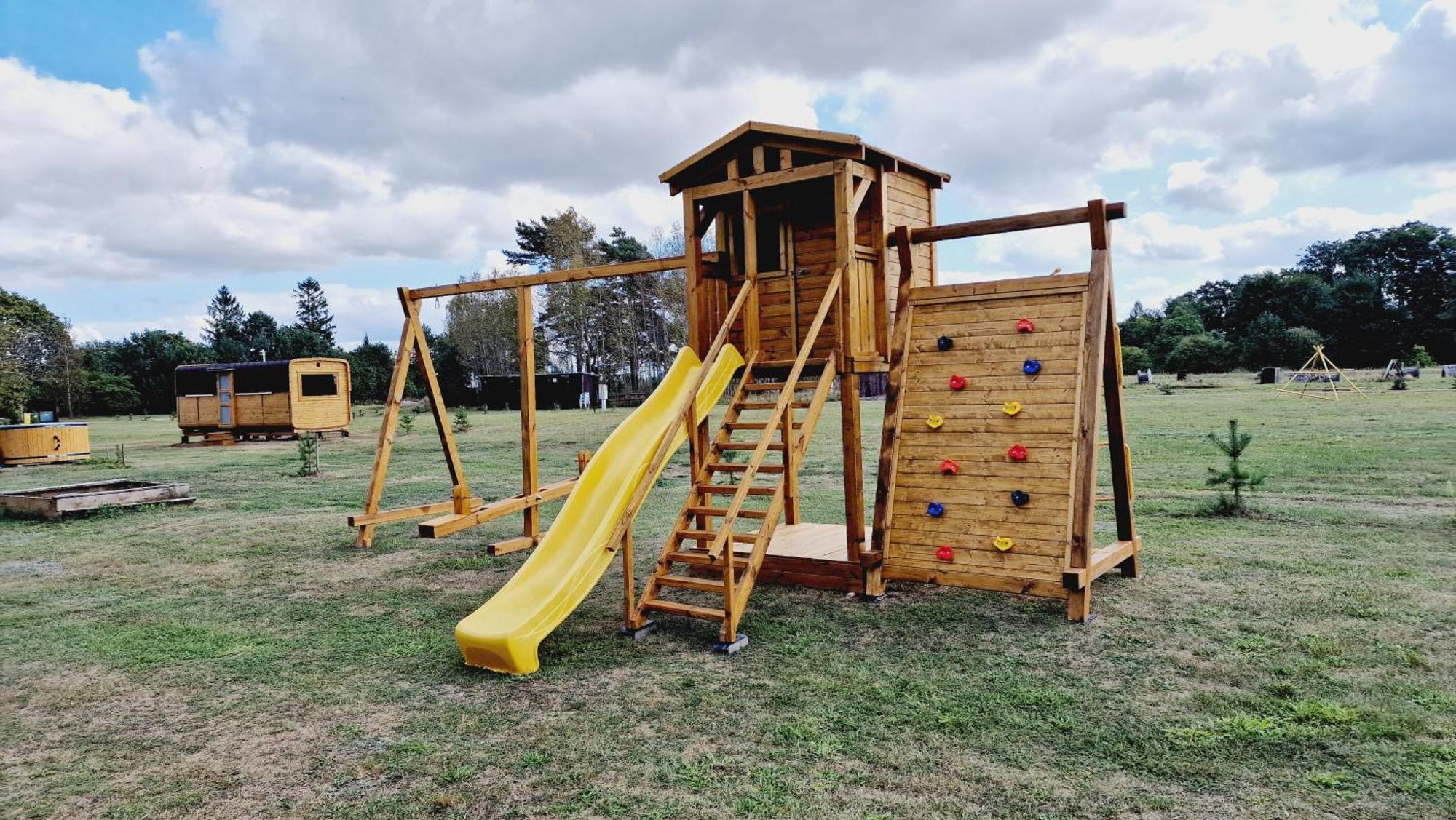Sp Camping Spares Prieduli Nīca Kültér fotó