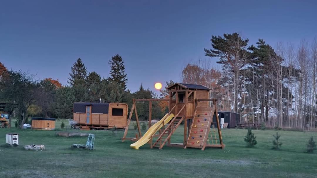 Sp Camping Spares Prieduli Nīca Kültér fotó
